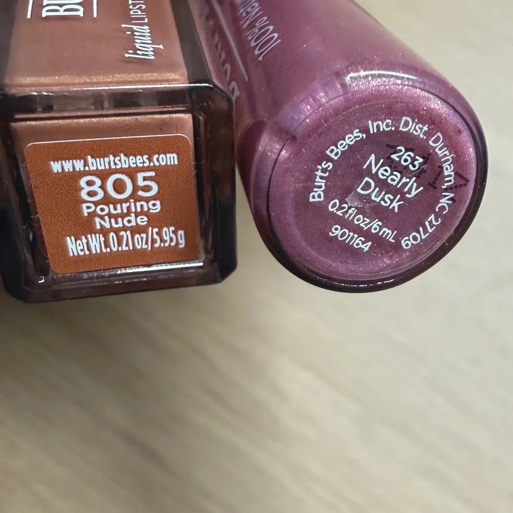 Burt's Bees Lip Gloss Nearly Dusk 263 Liquid Lipstick Pouring Nude 805 Set New